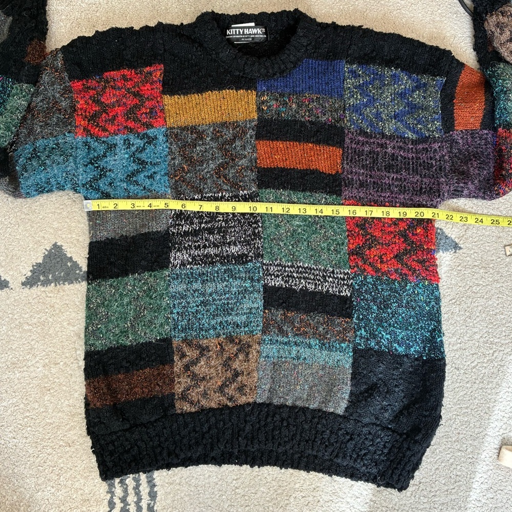 Vintage 80s Geometric Abstract Sweater - Picture 8 of 10